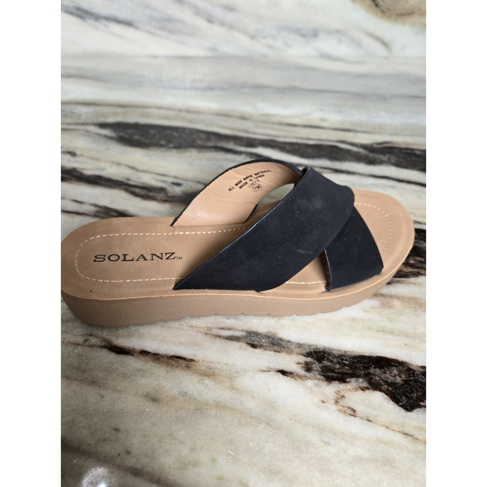 Solanz Black Crisscross Strap Sandals 7 - Picture 9 of 10